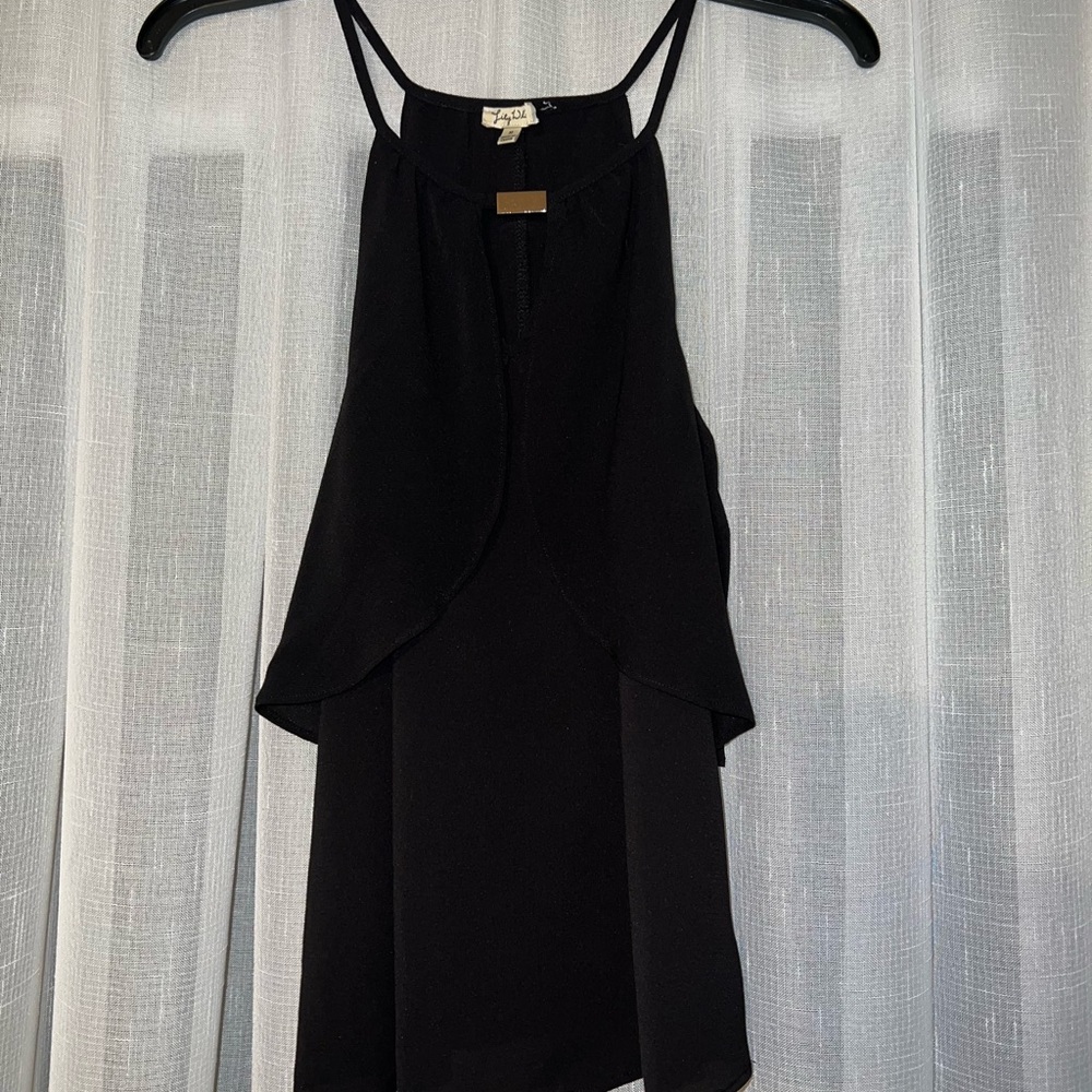 Black tank top size medium